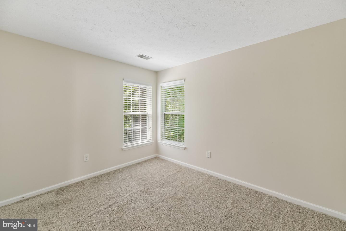 2425 Harrison Ct Property Photo 24