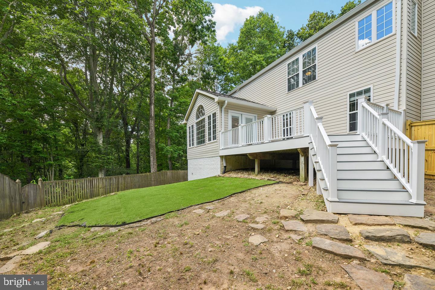 2425 Harrison Ct Property Photo 40
