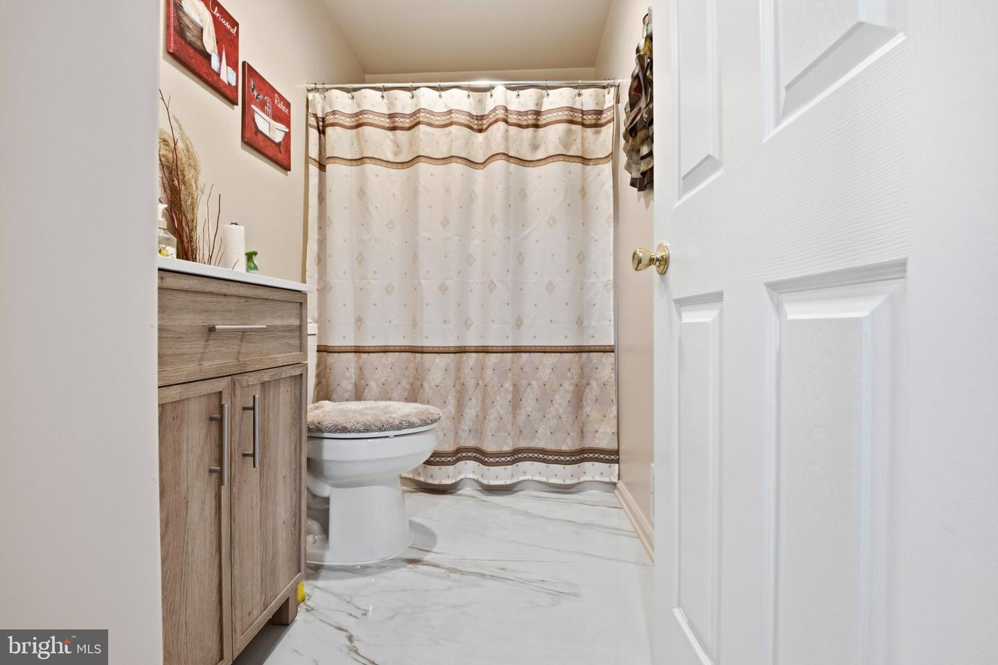 213 Westlake Blvd Property Photo 19