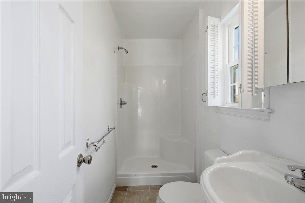4136 7th St Property Photo 10
