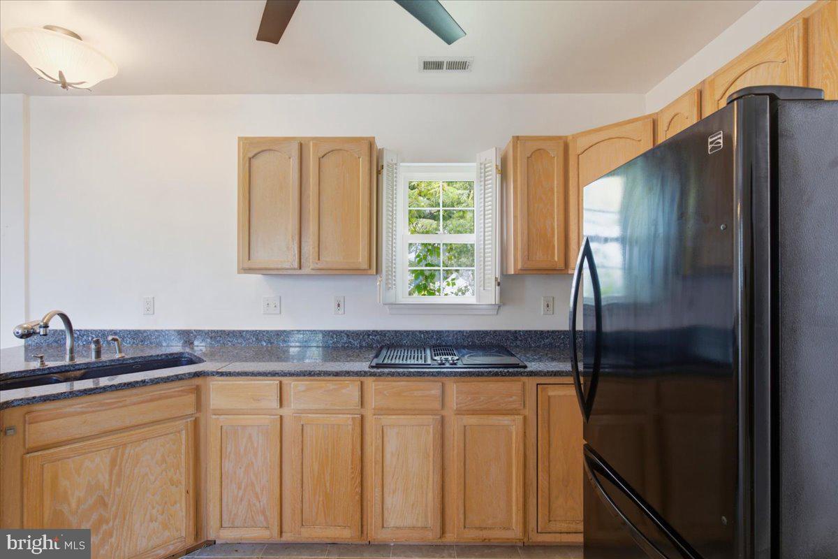 4136 7th St Property Photo 15