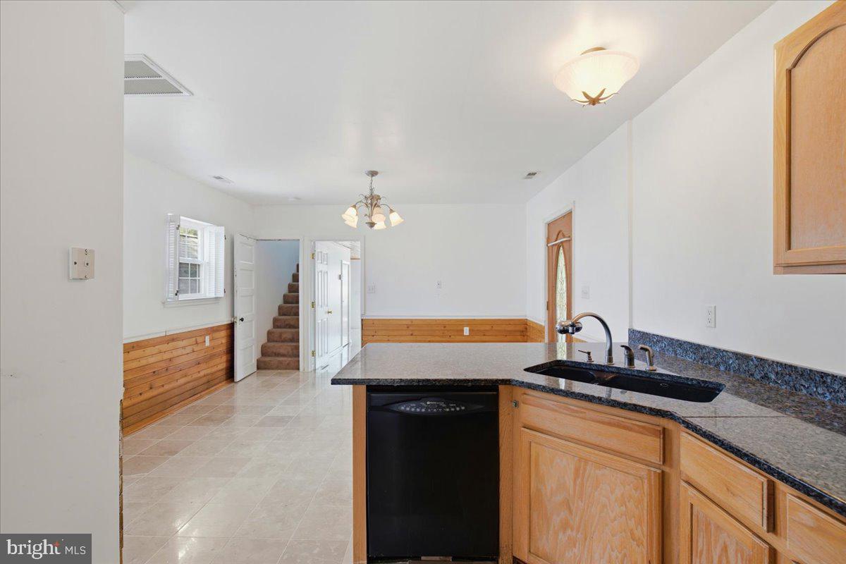 4136 7th St Property Photo 16