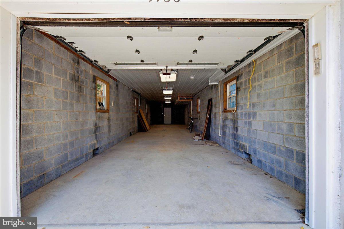 4136 7th St Property Photo 52