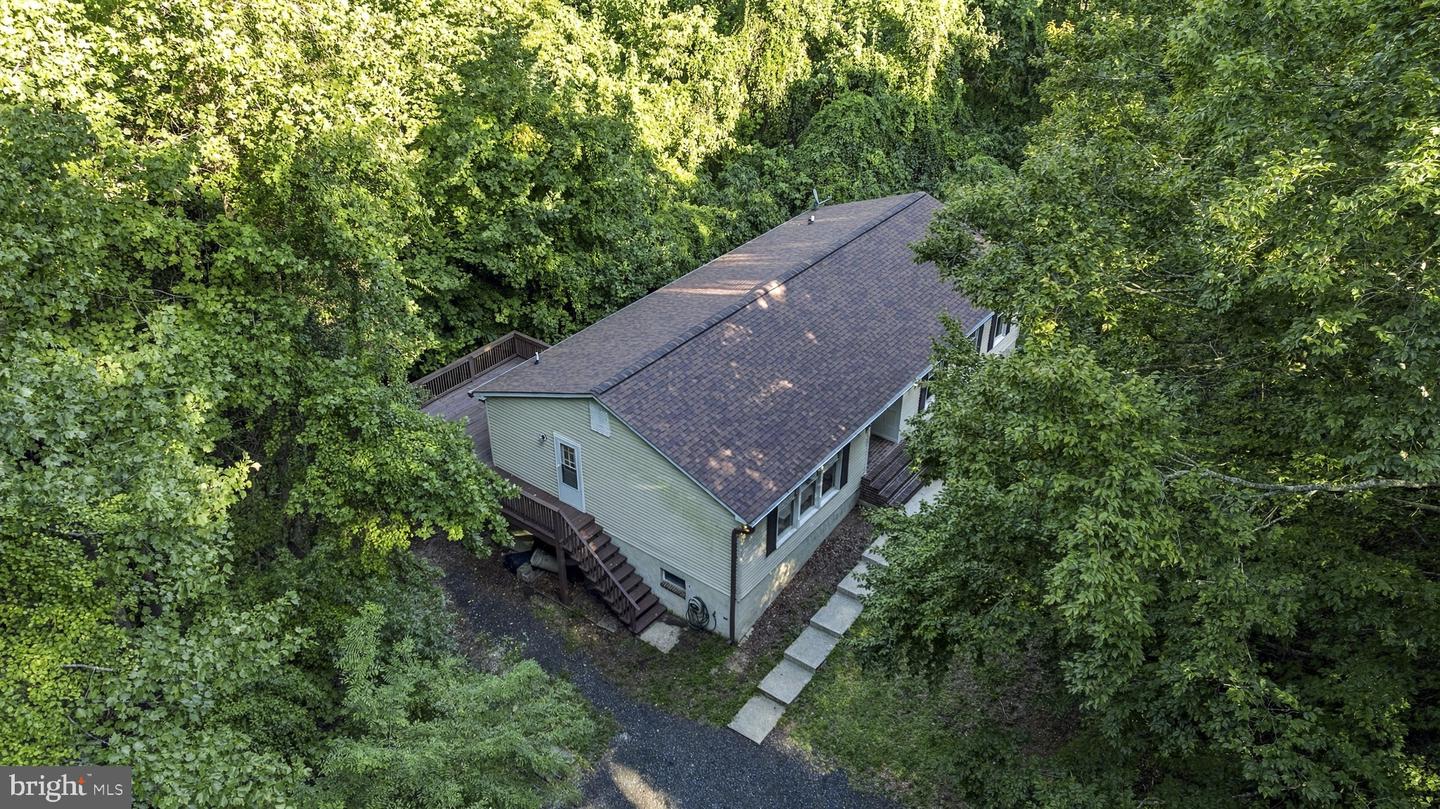 4310 Dares Beach Rd Property Photo 3