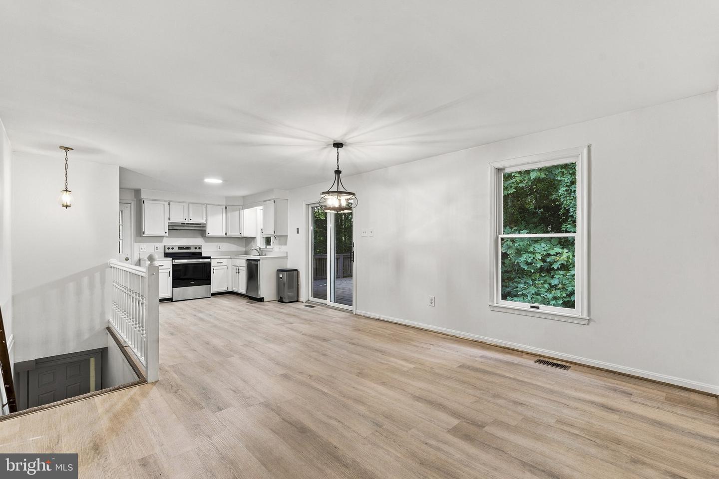 4310 Dares Beach Rd Property Photo 11