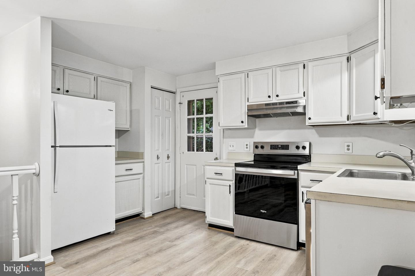 4310 Dares Beach Rd Property Photo 14
