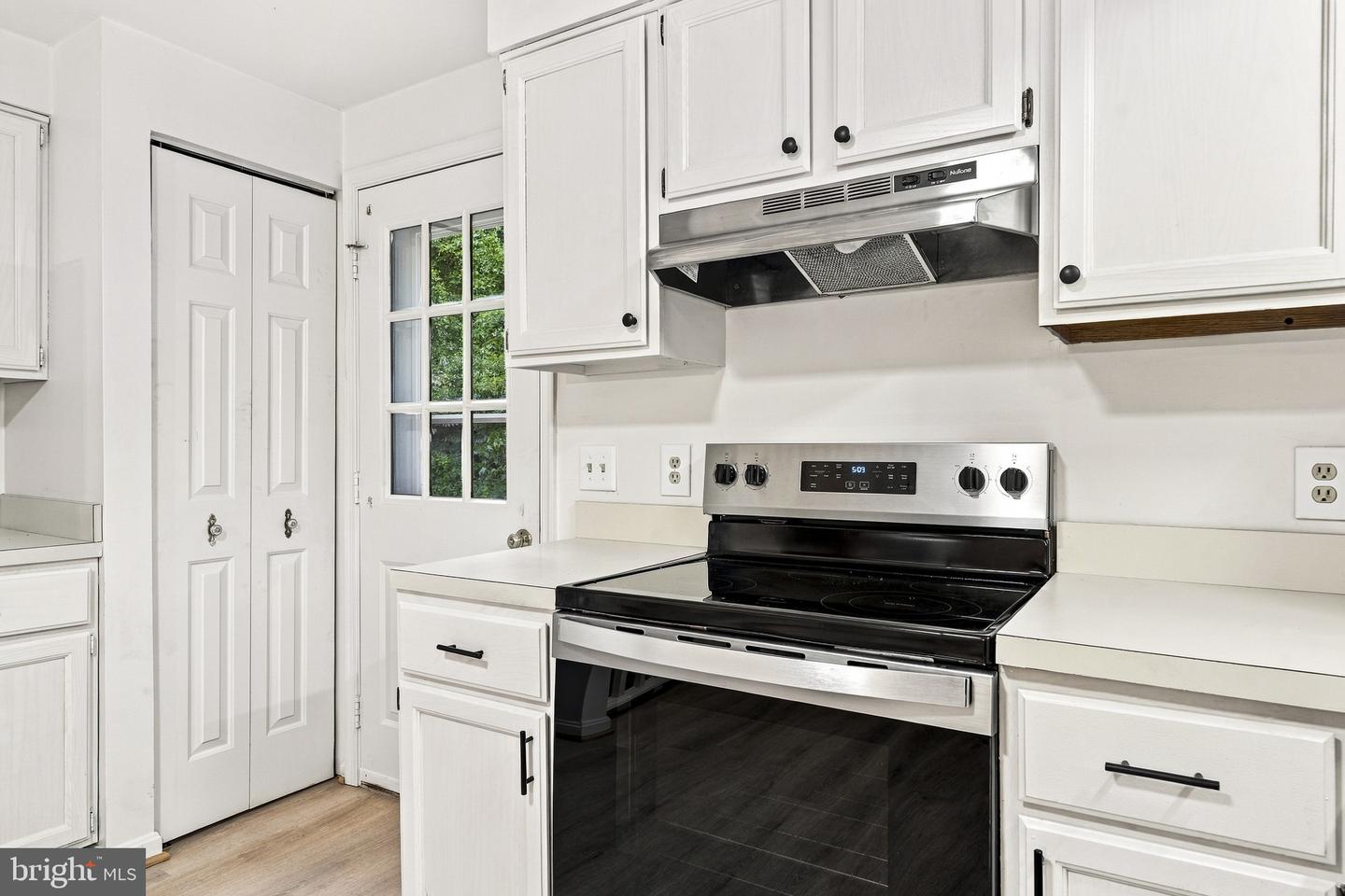4310 Dares Beach Rd Property Photo 19