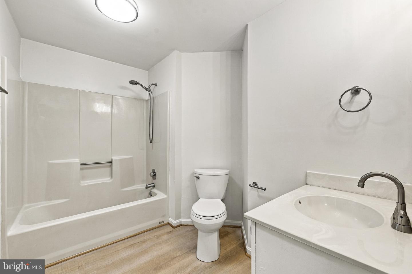 4310 Dares Beach Rd Property Photo 35