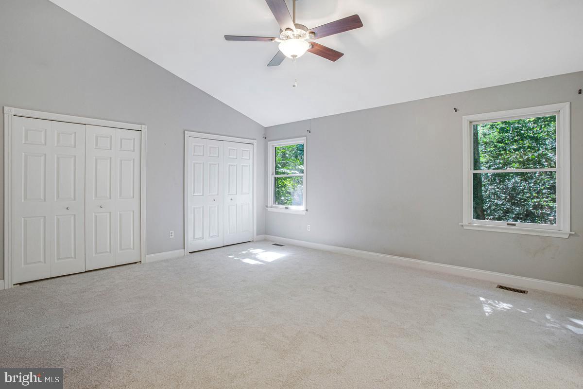 2425 Fawn Ct Property Photo 21