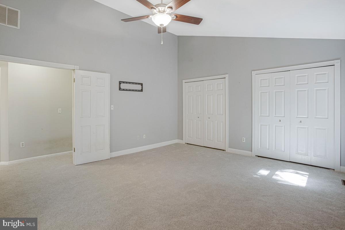 2425 Fawn Ct Property Photo 23