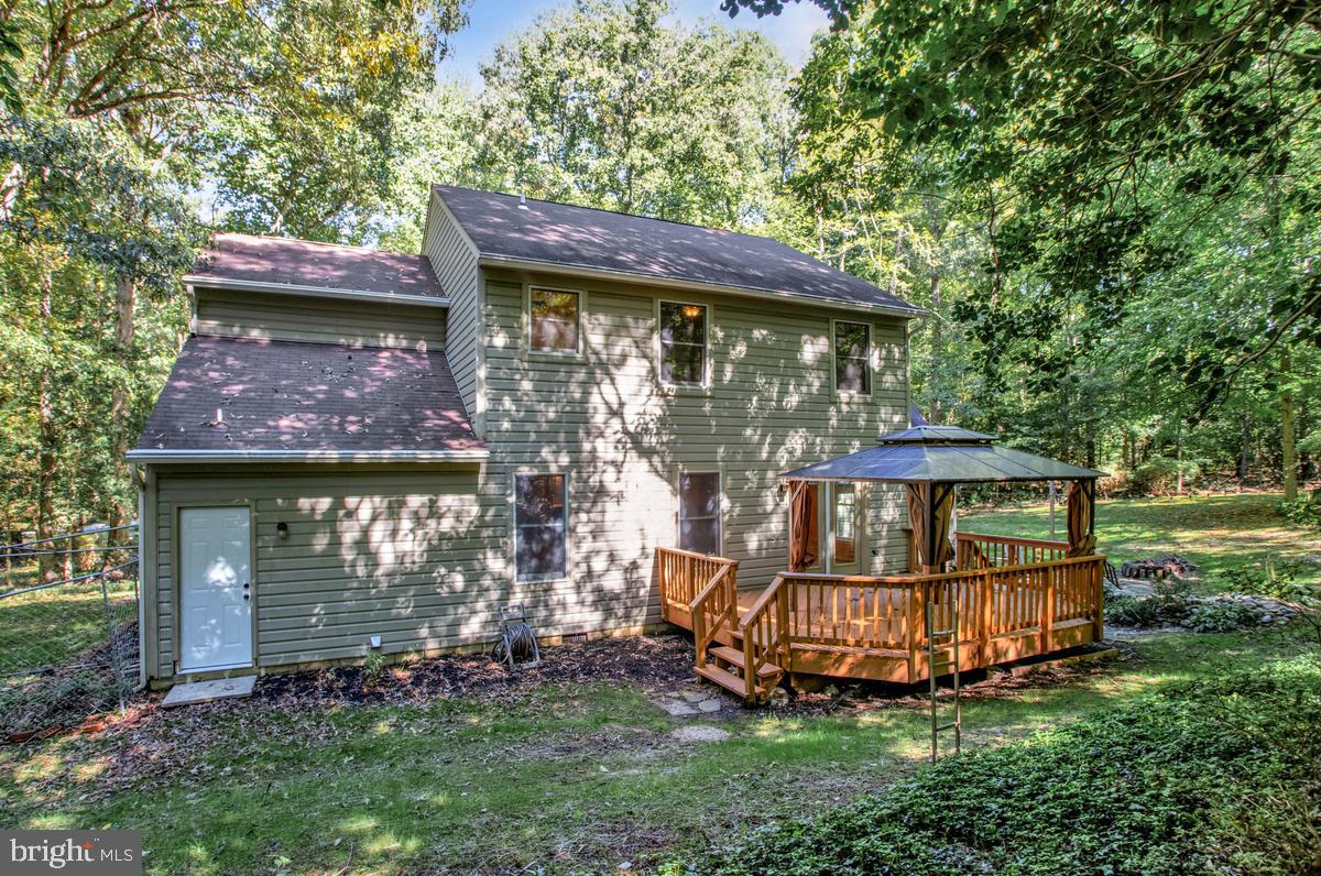 2425 Fawn Ct Property Photo 40