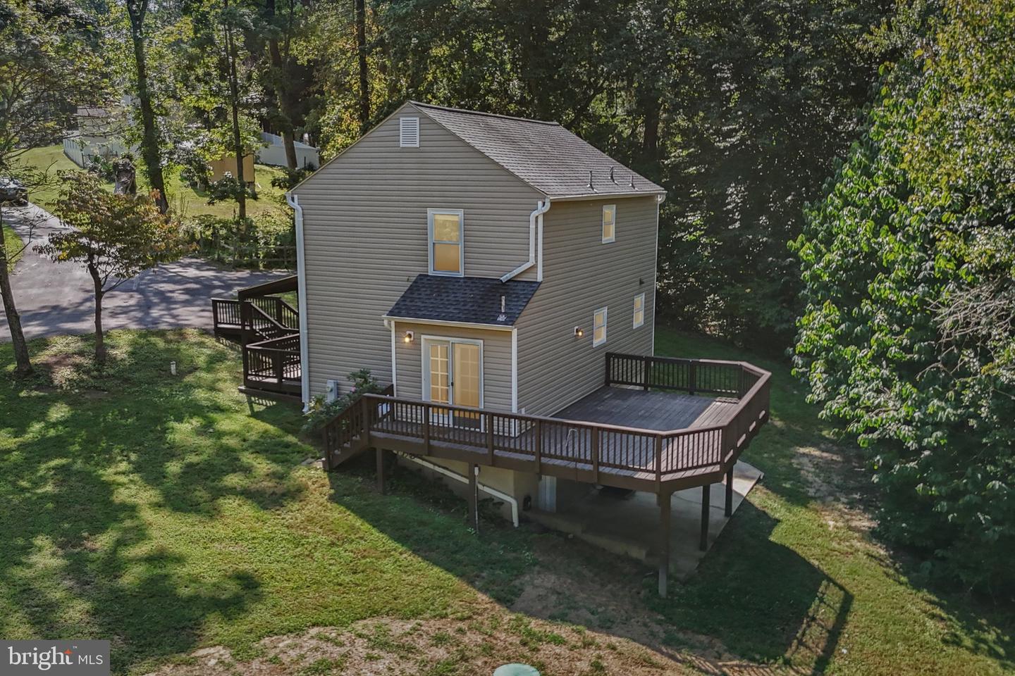 7513 I St Property Photo 1
