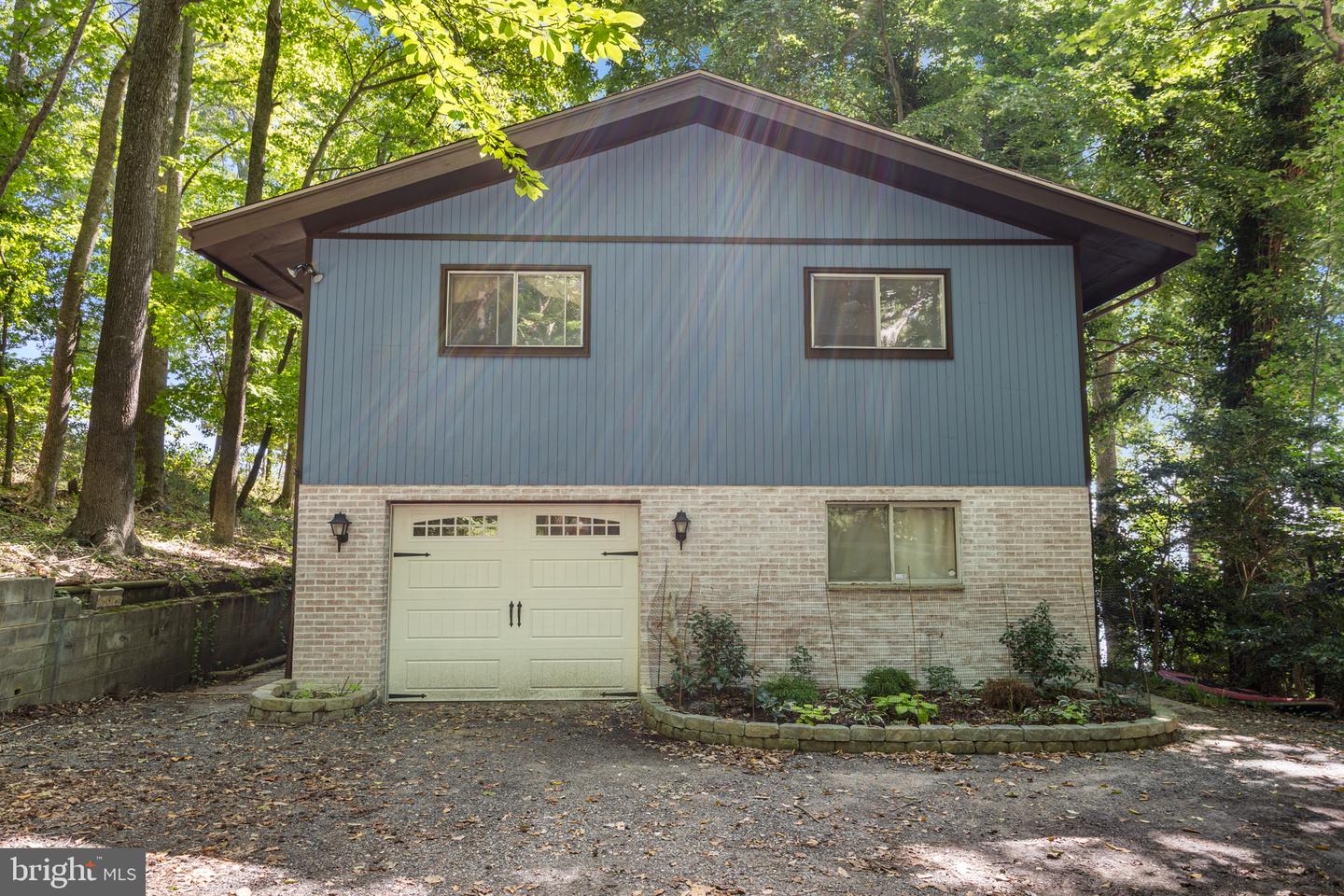 12658 Cheyenne Ln Property Photo 4