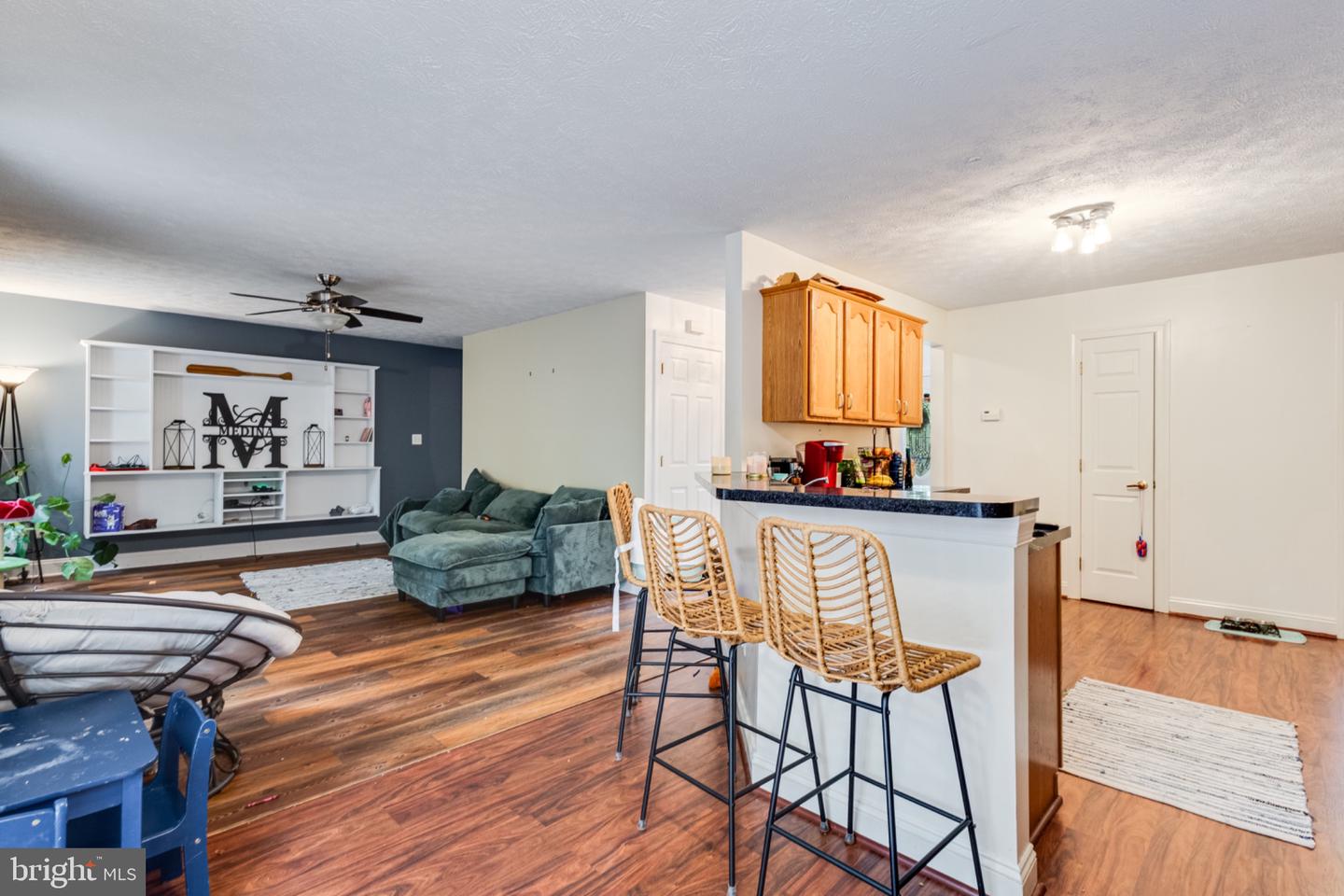 980 Silverton Ct Property Photo 4
