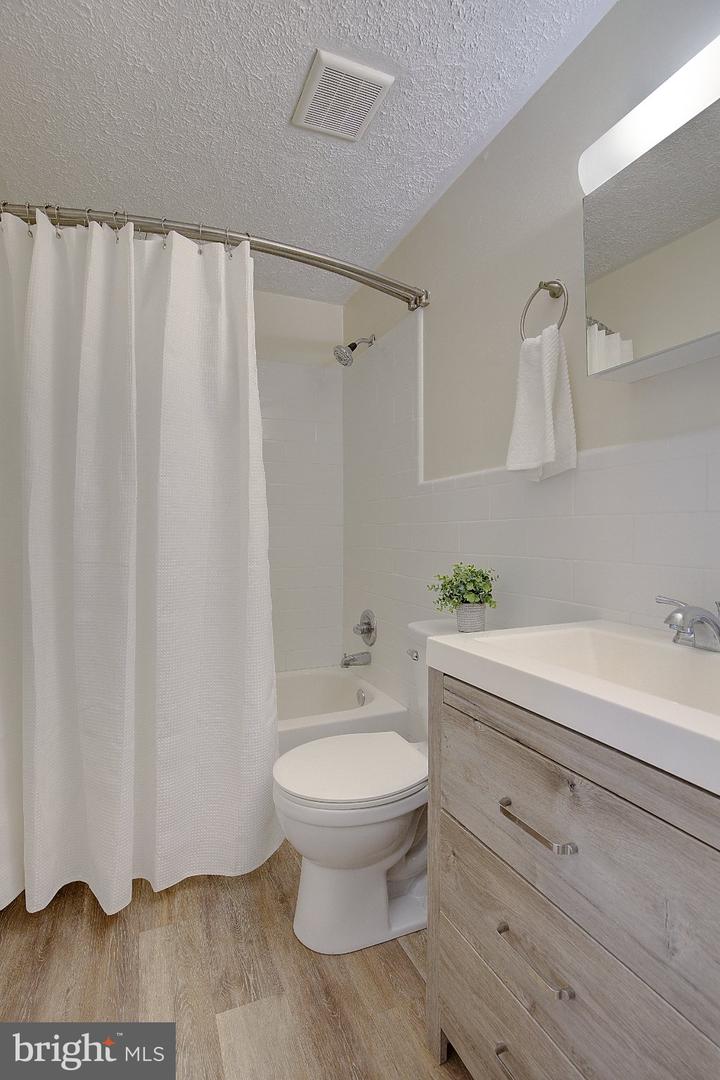 3704 3rd St Property Photo 25