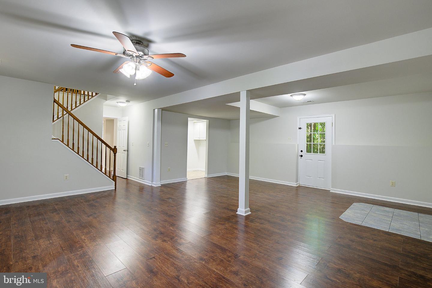 949 San Joaquin Ln Property Photo 27