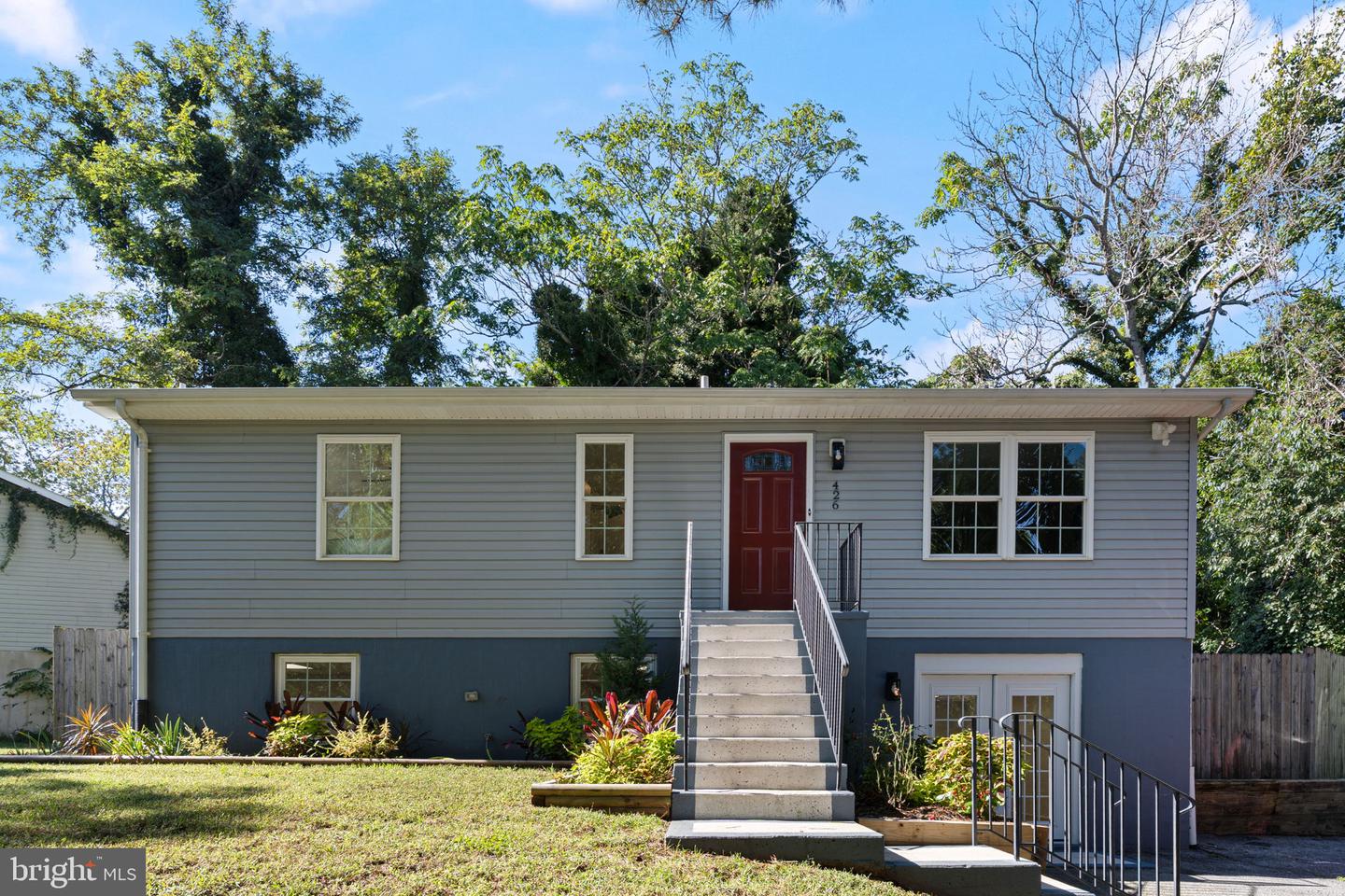 426 SEAGULL LN Property Photo 1