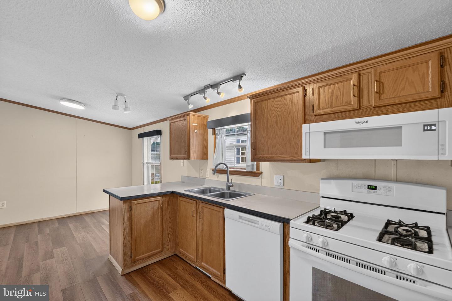 1 Woods Way Property Photo 12