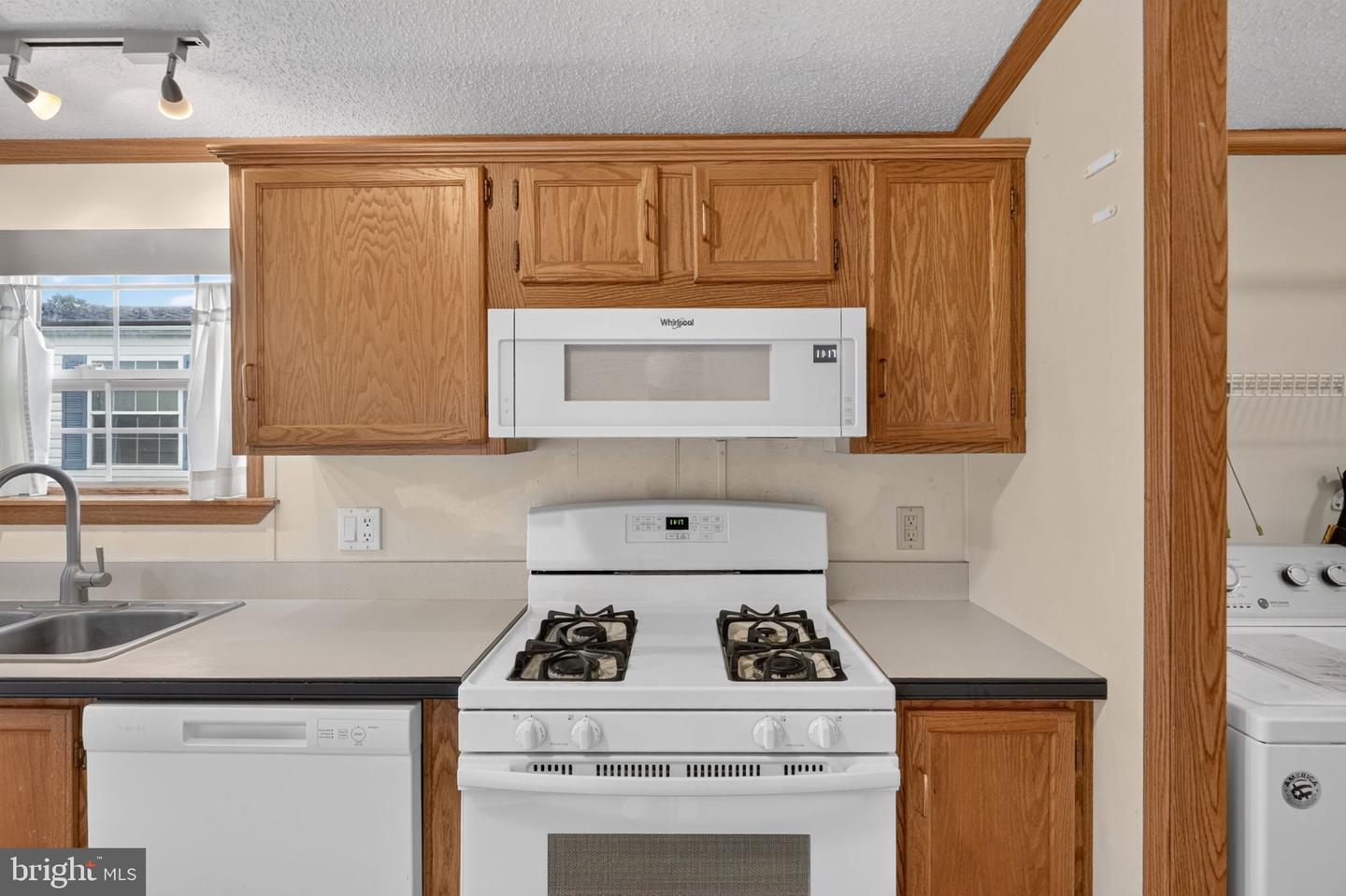 1 Woods Way Property Photo 14
