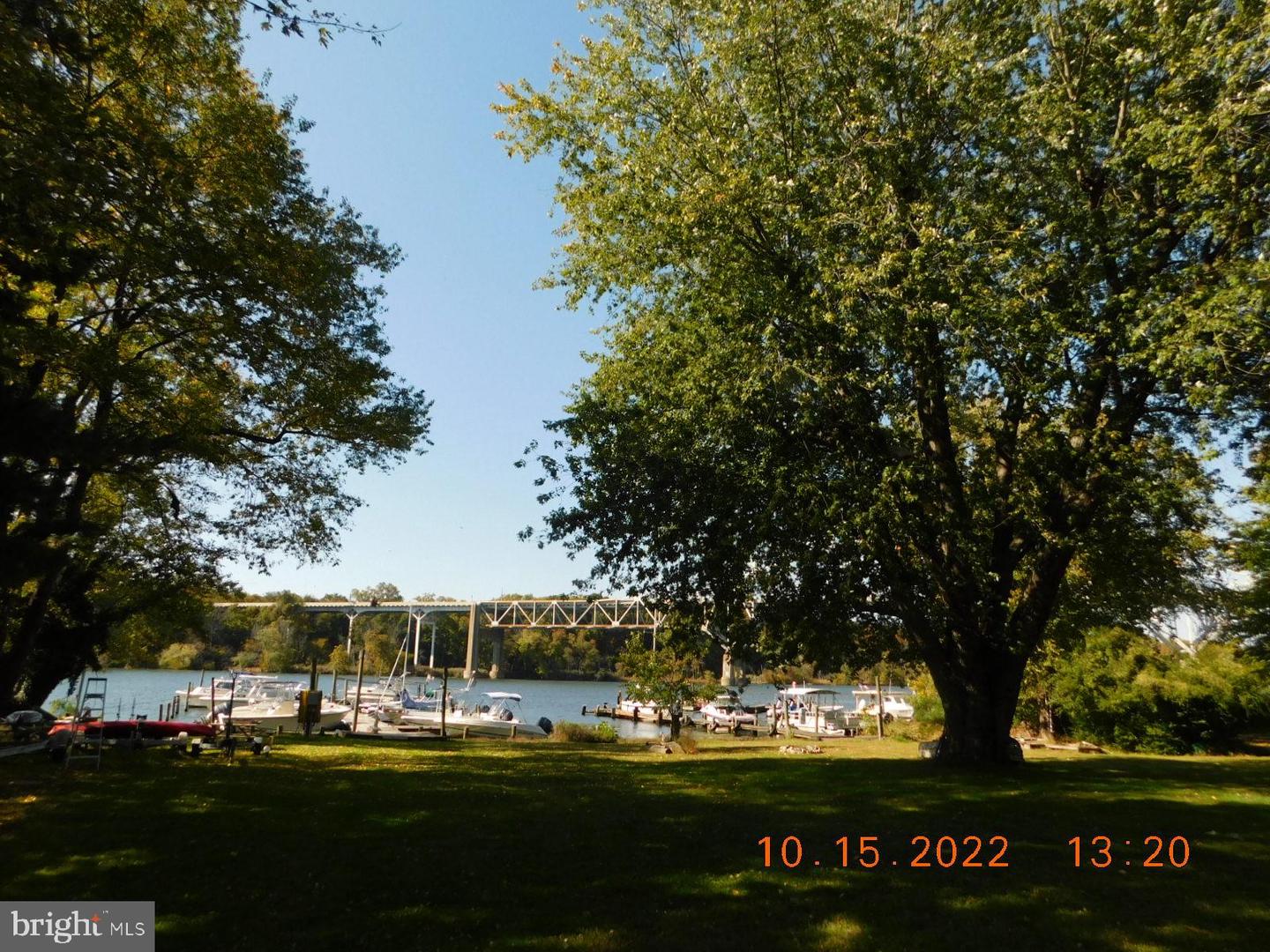 41 River Rd Property Photo 18