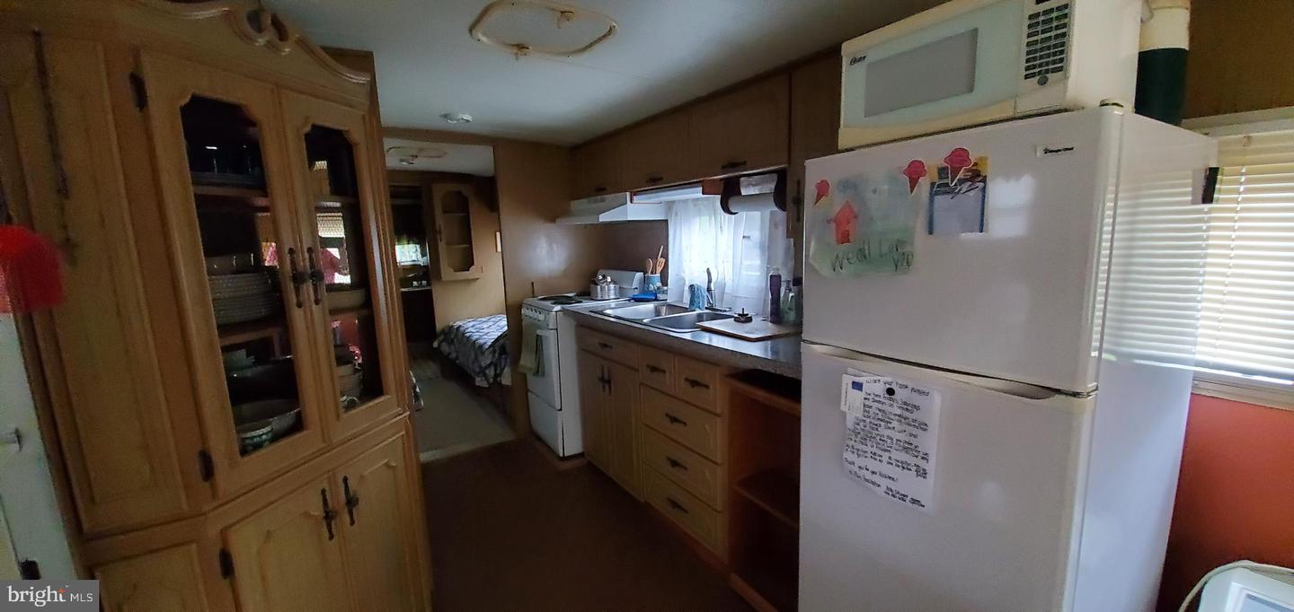 74 Property Photo 8
