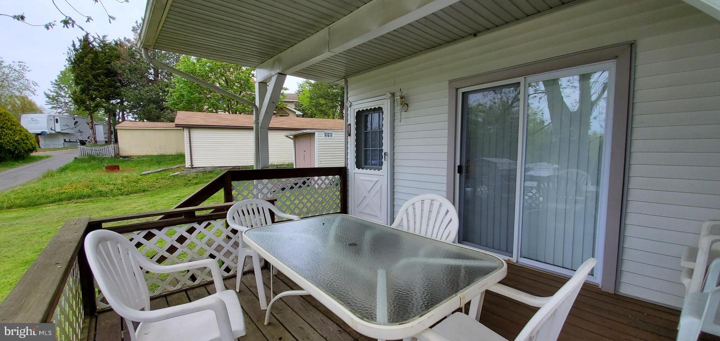 74 Property Photo 13