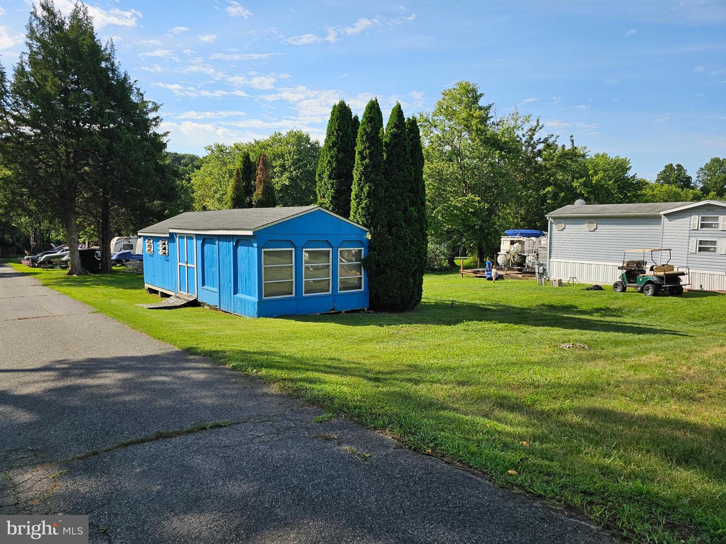 216 Property Photo 1