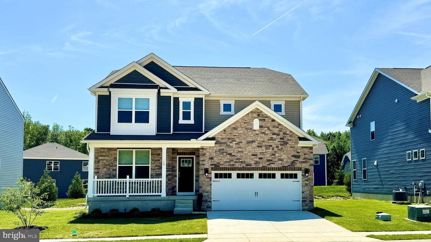 77 Buttercup Cir Property Photo