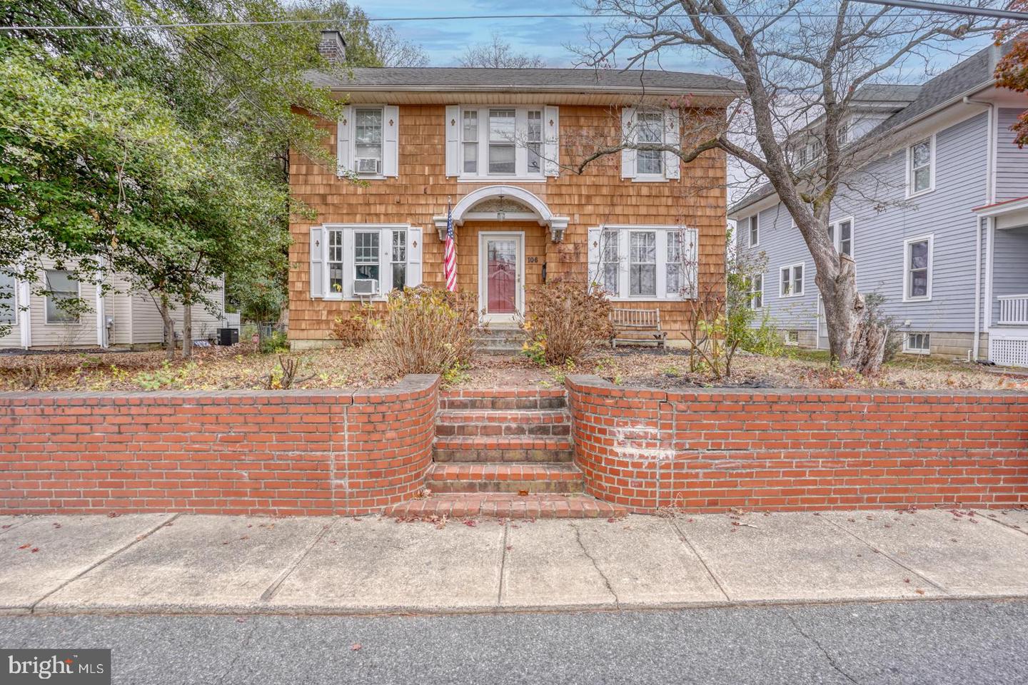106 Locust Ln Property Photo