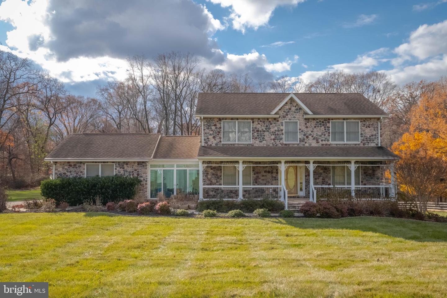1777 Frenchtown Rd Property Photo 4
