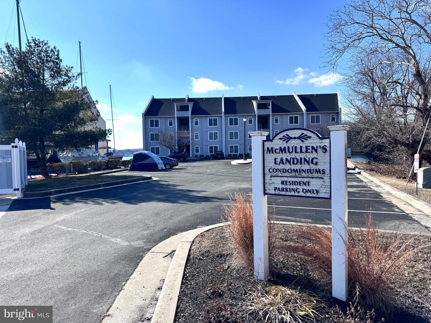 34 Mcmullens Wharf Ct #3c Property Photo