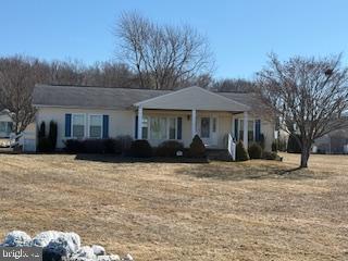 10 Maryland Dr Property Photo