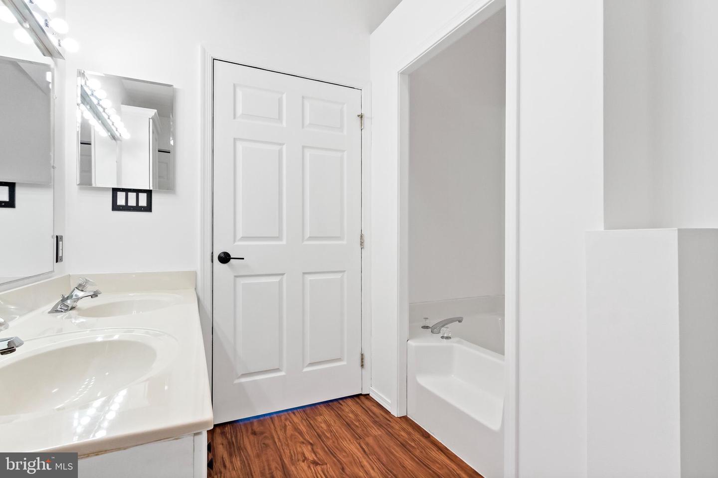 106 Rowland Dr #106 Property Photo 35