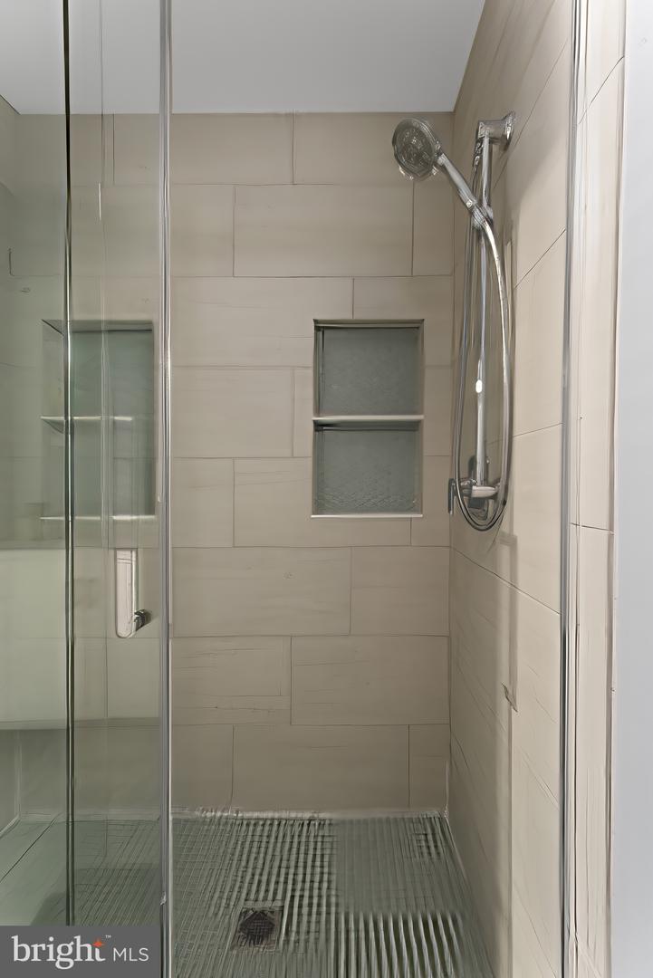 102 Rowland Dr #101 Property Photo 20
