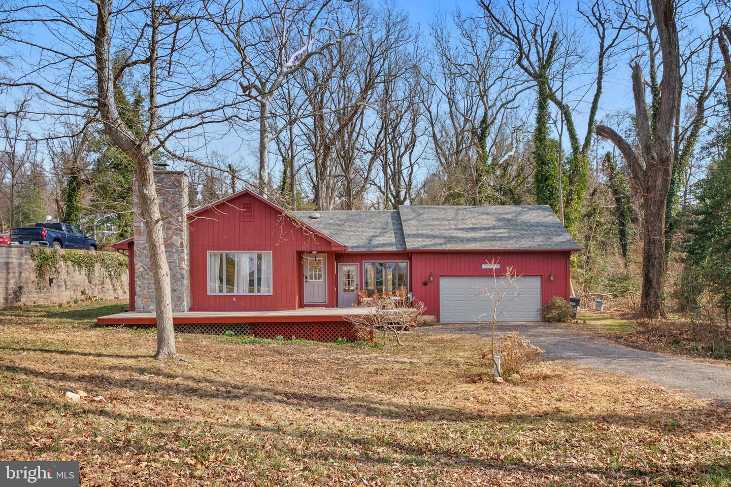 6 Tower Rd Property Photo