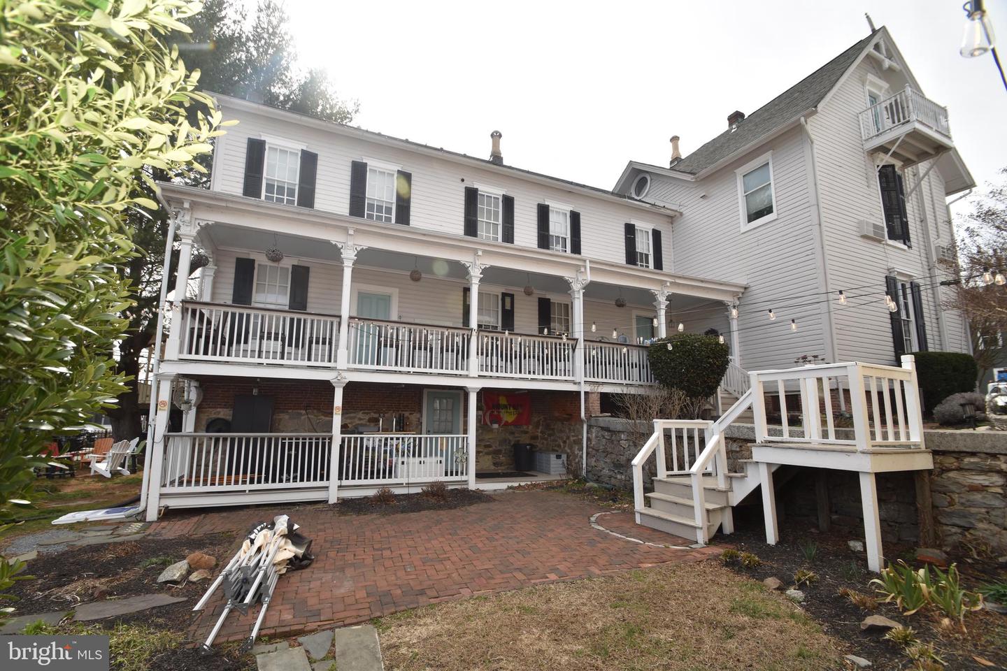 104 Bohemia Ave Property Photo 100