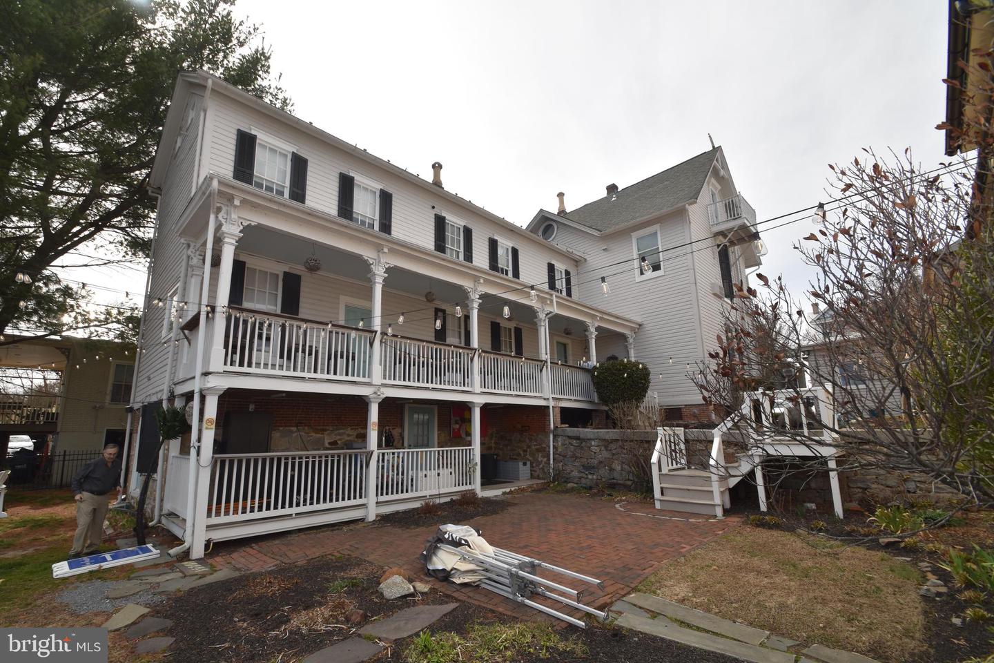 104 Bohemia Ave Property Photo 101