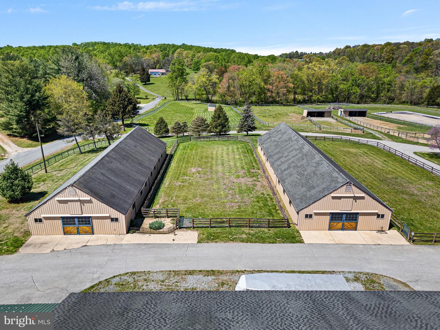 211 Woolens Rd Property Photo 12