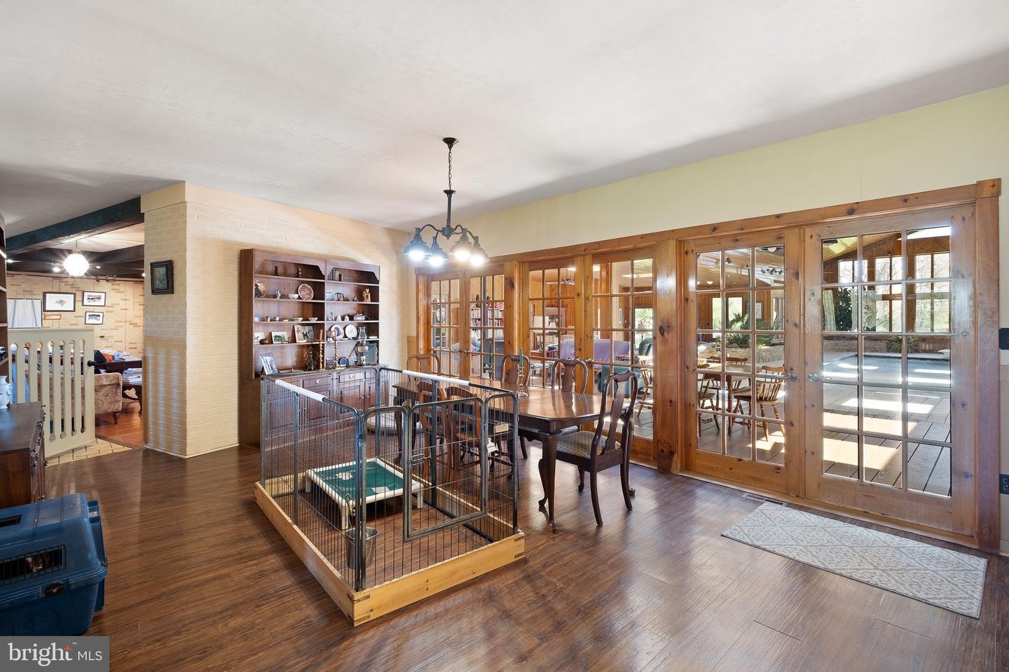 211 Woolens Rd Property Photo 37