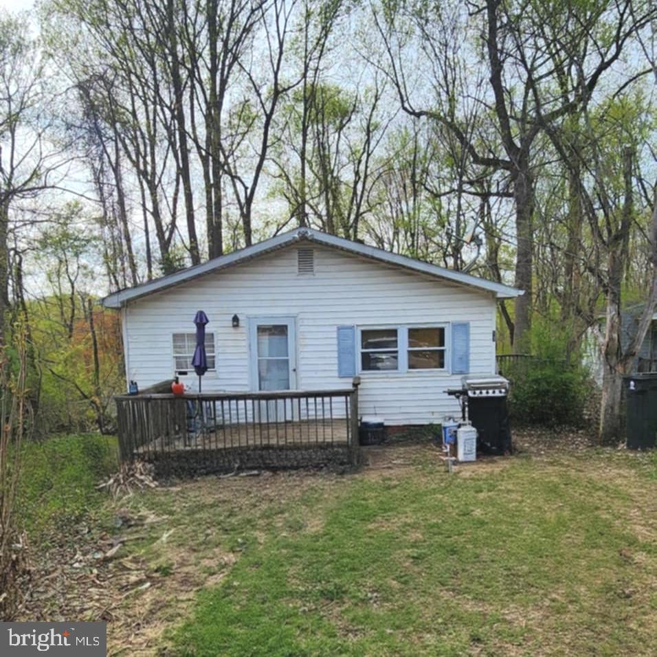 57 Cokesbury Rd Property Photo 1