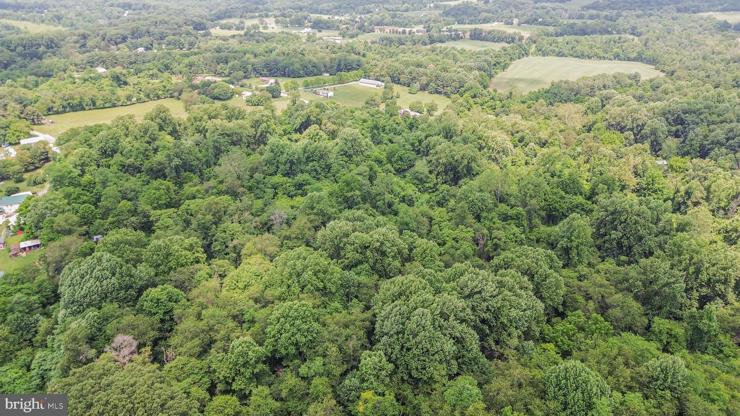 Colora Rd Property Photo 3