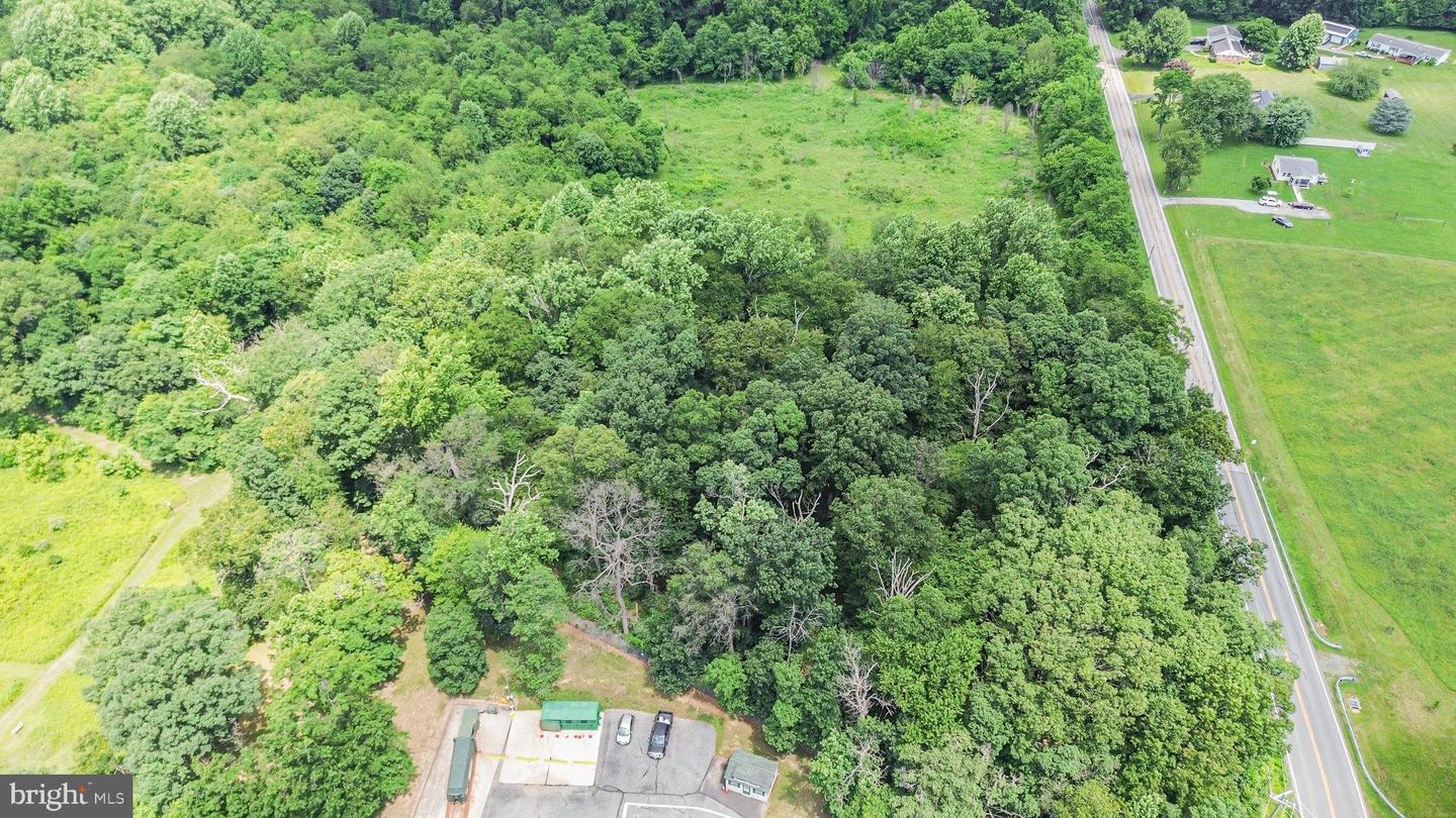 Colora Rd Property Photo 5
