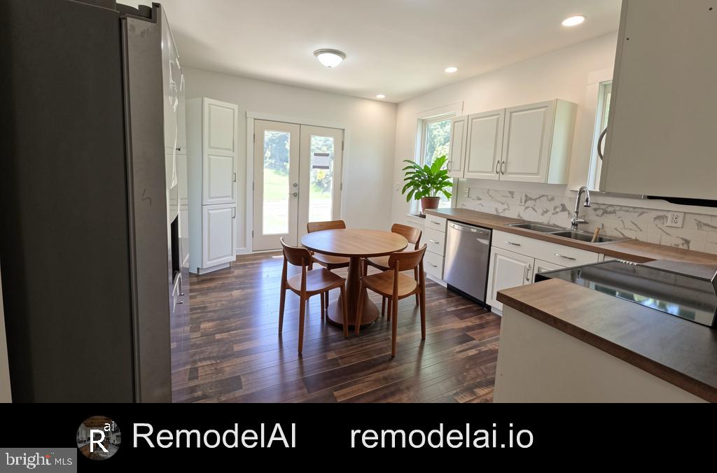 743 Bell Manor Rd Property Photo 9