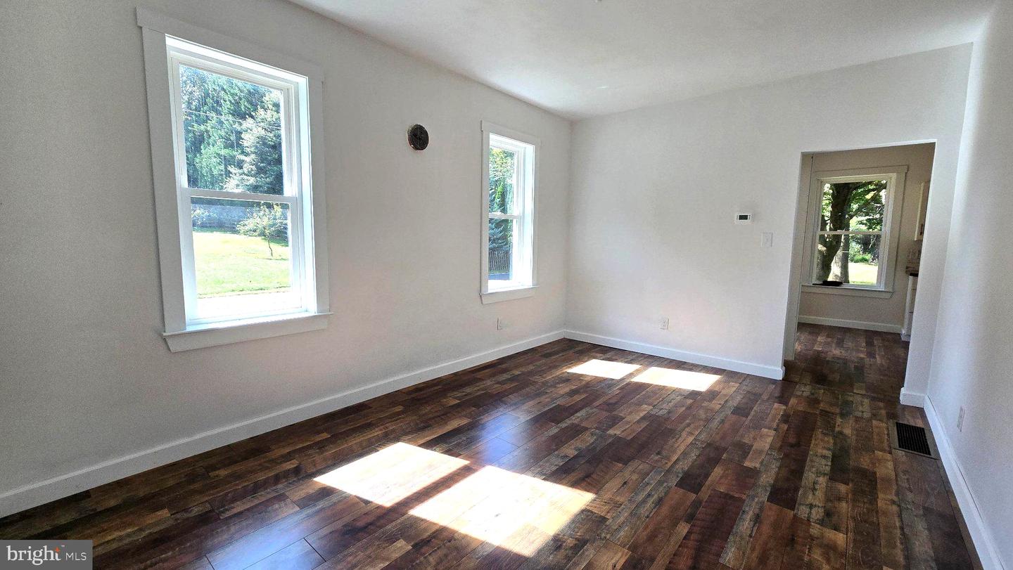 743 Bell Manor Rd Property Photo 17