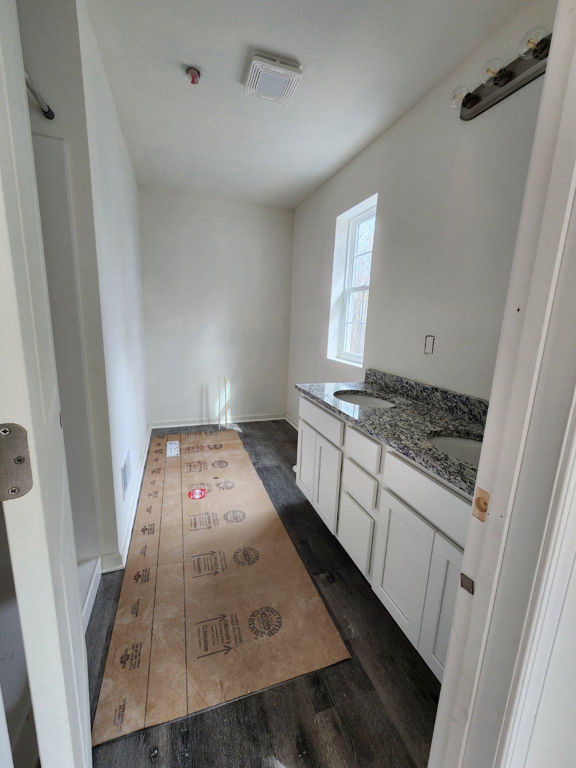 1132 Nottingham Rd Property Photo 7