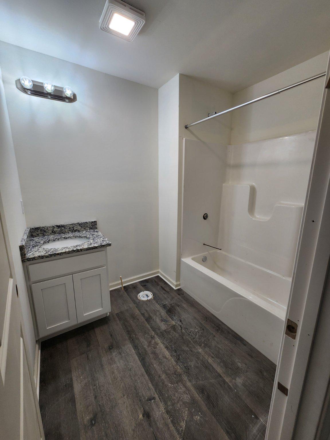 1132 Nottingham Rd Property Photo 8