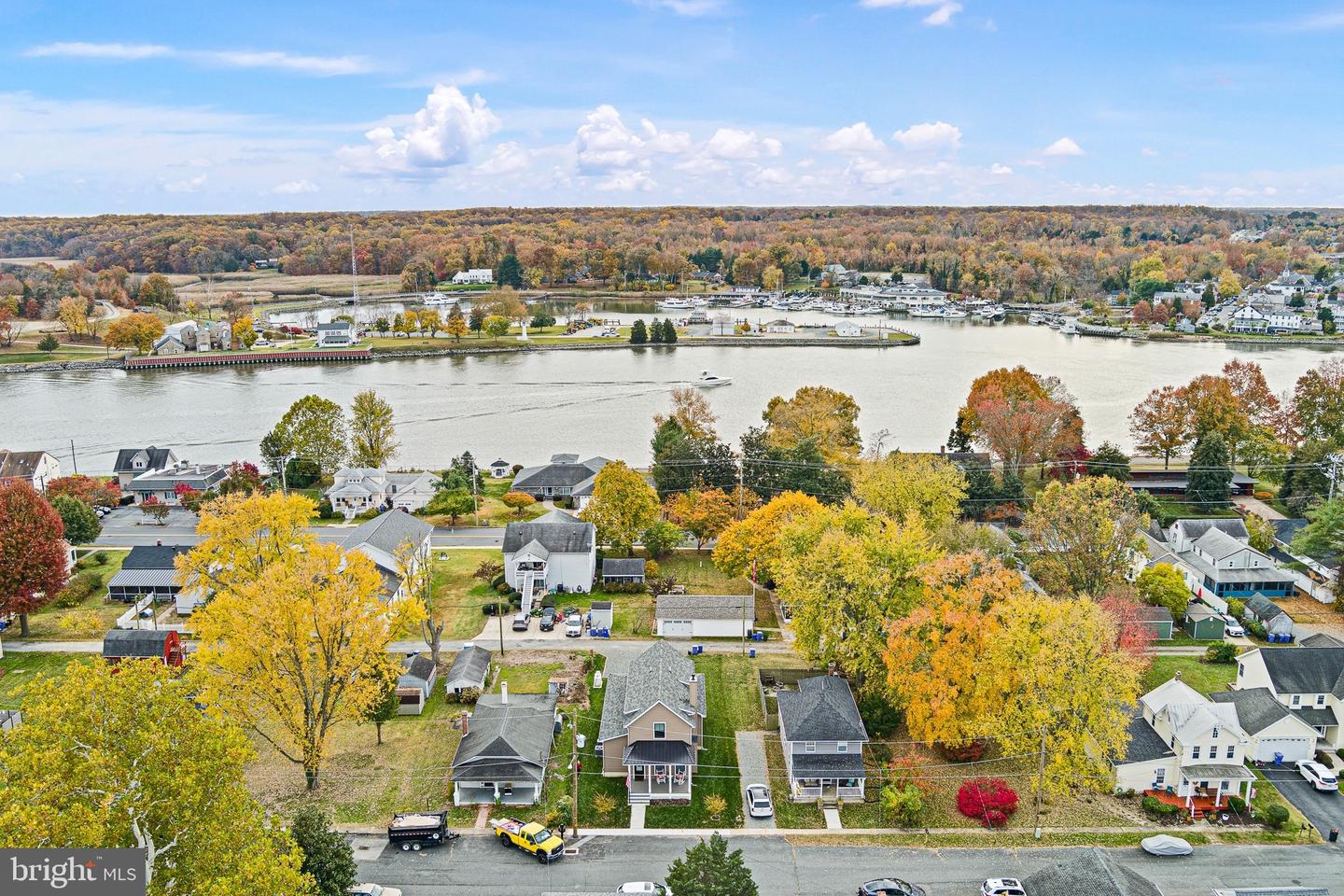 330 Cecil Street Property Photo 4