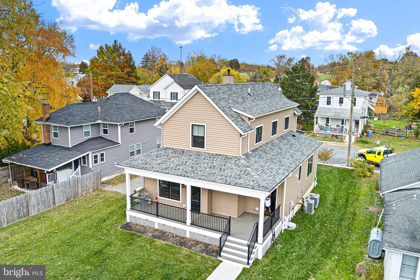 330 Cecil Street Property Photo 8