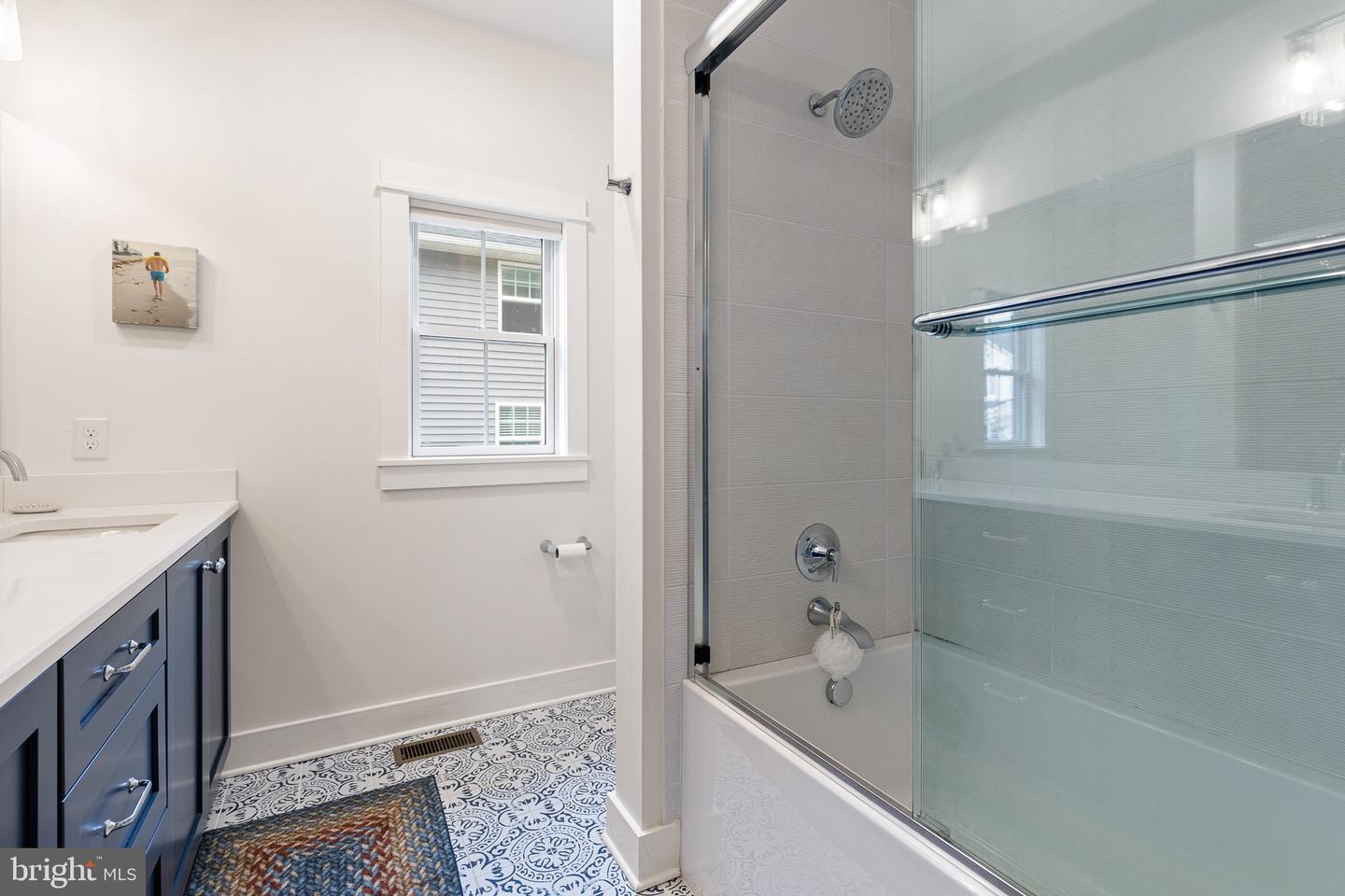 330 Cecil Street Property Photo 27