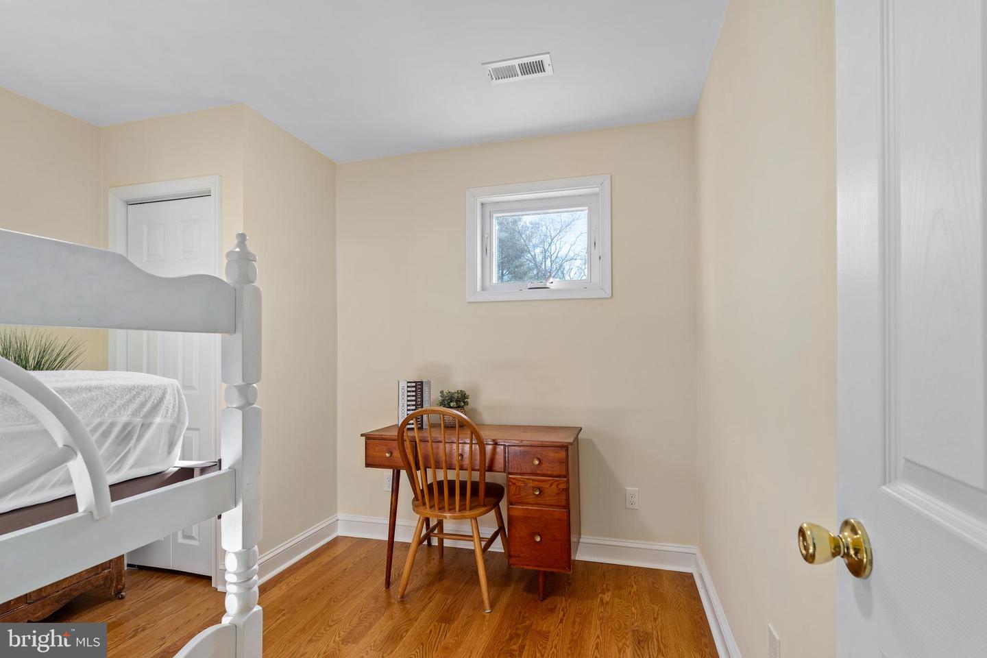 16 Florida Ave Property Photo 15